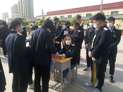 石家莊鐵路職業(yè)技工學(xué)校2021春學(xué)生會納新現(xiàn)場 學(xué)子風(fēng)采 第3張